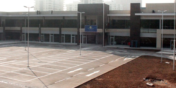 Strip center Padre Hurtado